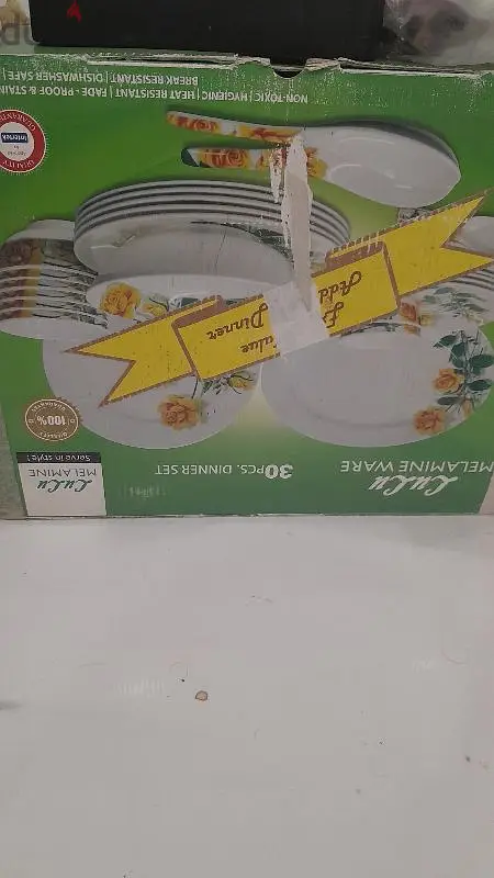 DINNER SET