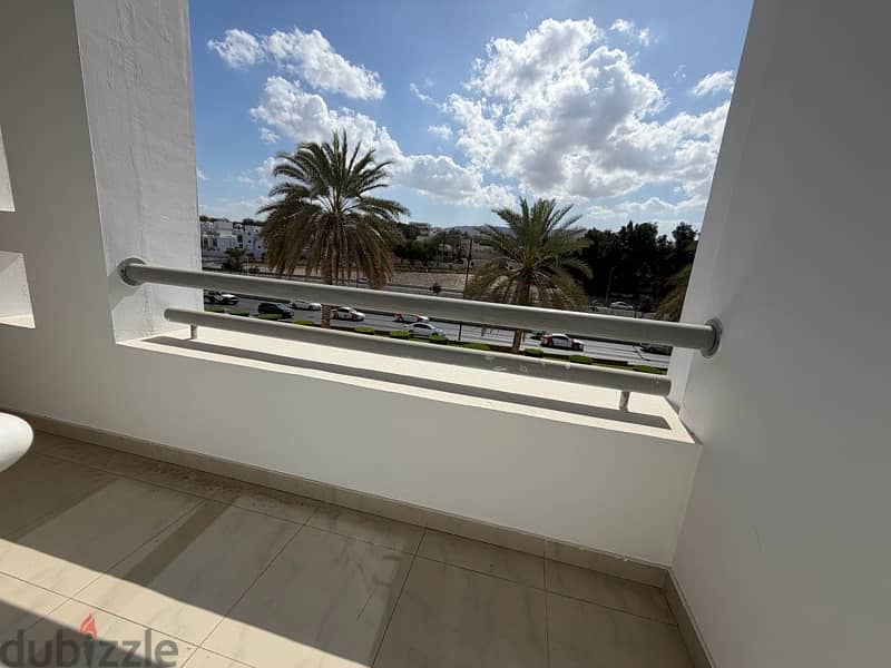 Furnished | 2 BD | Modern 3