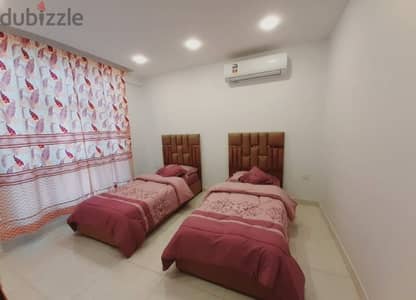 شقة مفروشة للايجار في الخوض السادسة للعوائل furnished  fot rent s