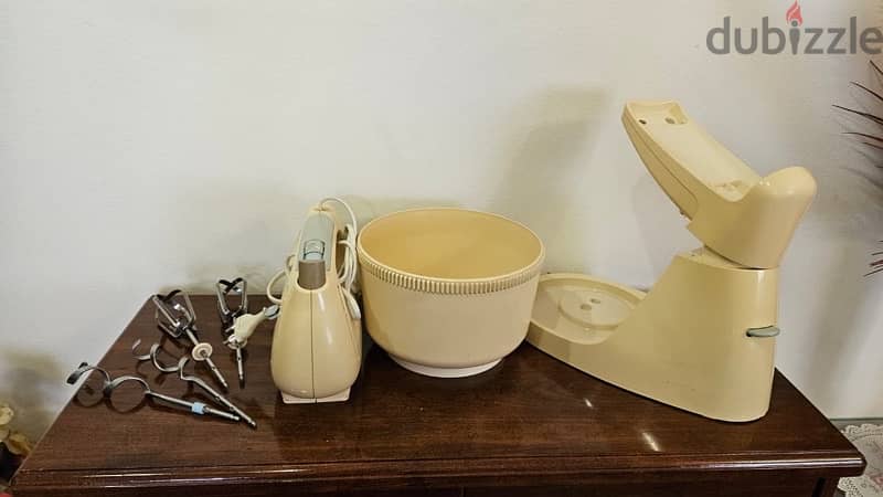 Philips Dough Kneeder and Mixer 2