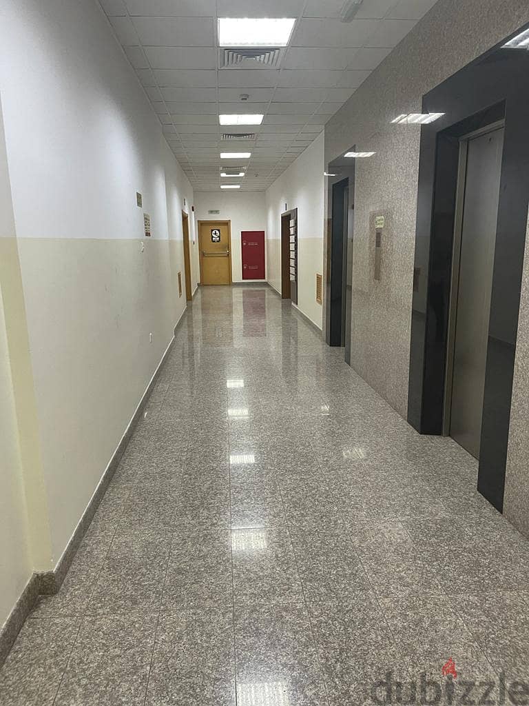 offices for rent in al khuwair 16
