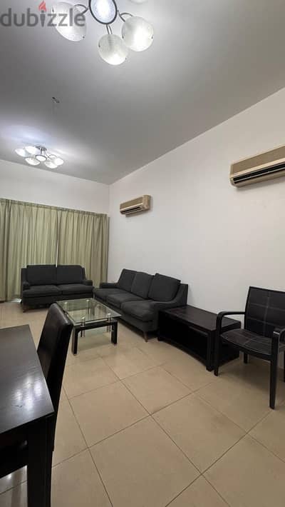 شقه للايجار بريق الشاطئ/Flat For Rent In Bareeq Shatee