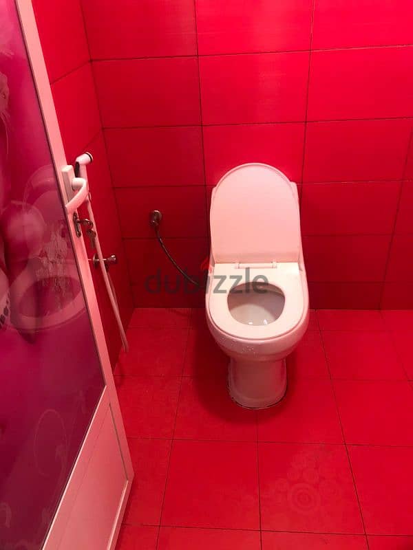 Furnished room for rent عرفة مفروشة للايجار 4