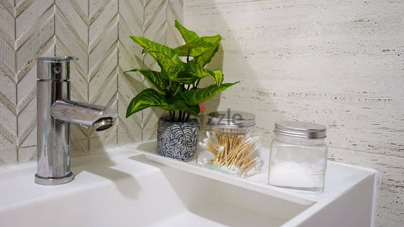 2 bedrooms apartment in qurum 11