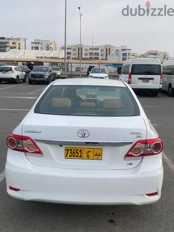Toyota Corolla 201265416897090689125