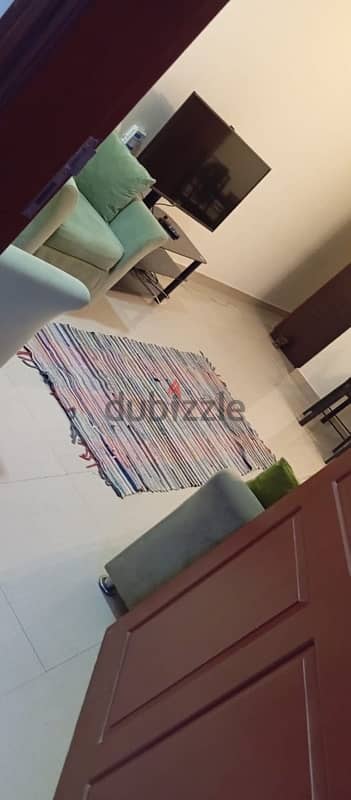 furnished flat only for families/شقة مفروشة فقط للعوائل بوشر حي البيضا