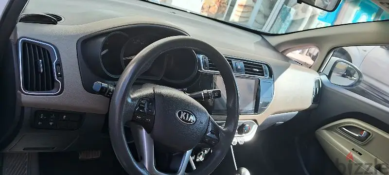 Kia Rio 201765430414756353124