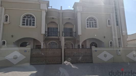 فيلا للايجار في الموالح الجنوبية . Villa for Rent South Mawakih
