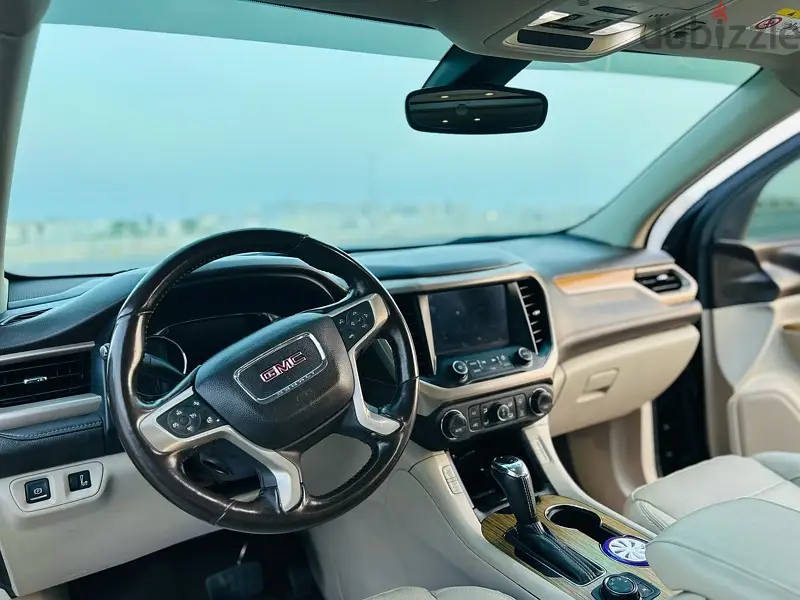 GMC Acadia 201765446191794307126