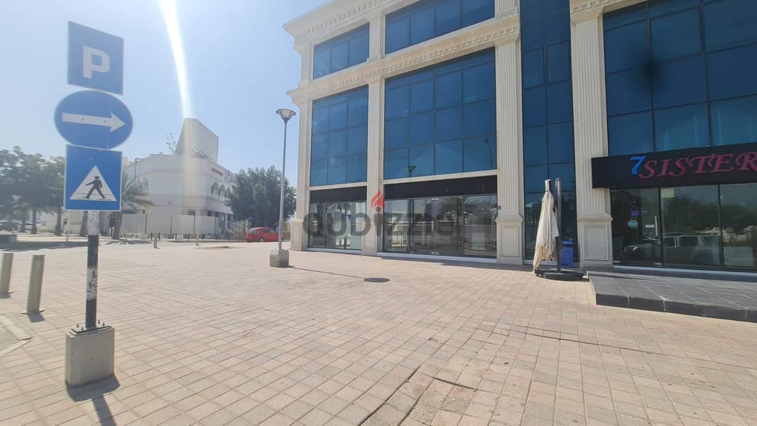 Shop for Rent – Prime Commercial Location in Qurum (Beachside) 2