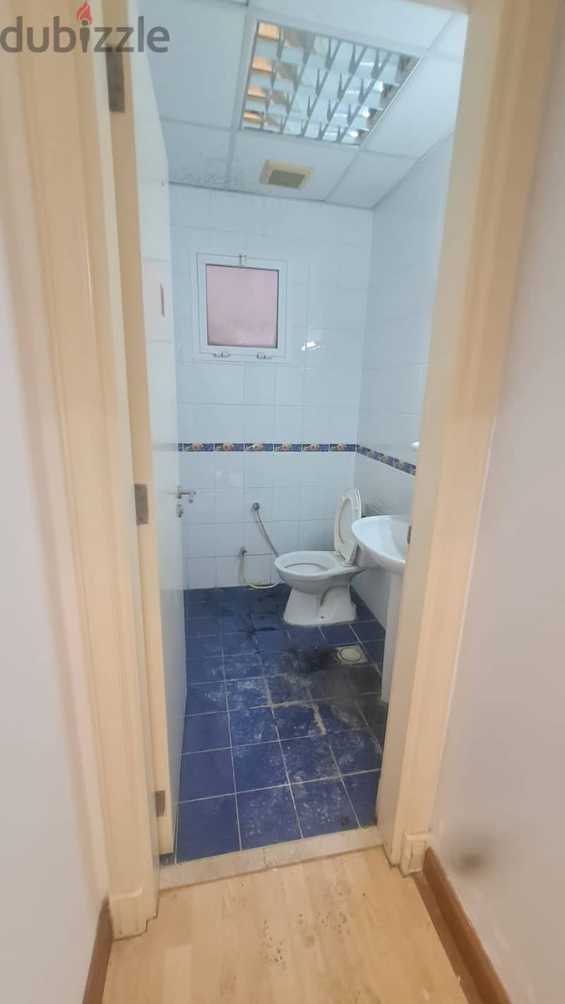 Office for Rent – Qurum Beachside 3
