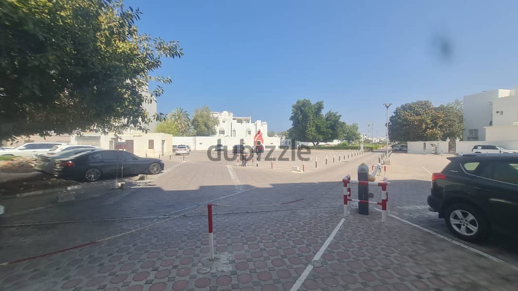 Office for Rent – Qurum Beachside 15