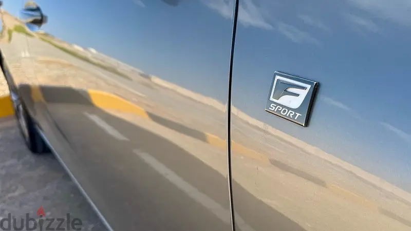 لكزس فئة -إي اس 202065453182115714122