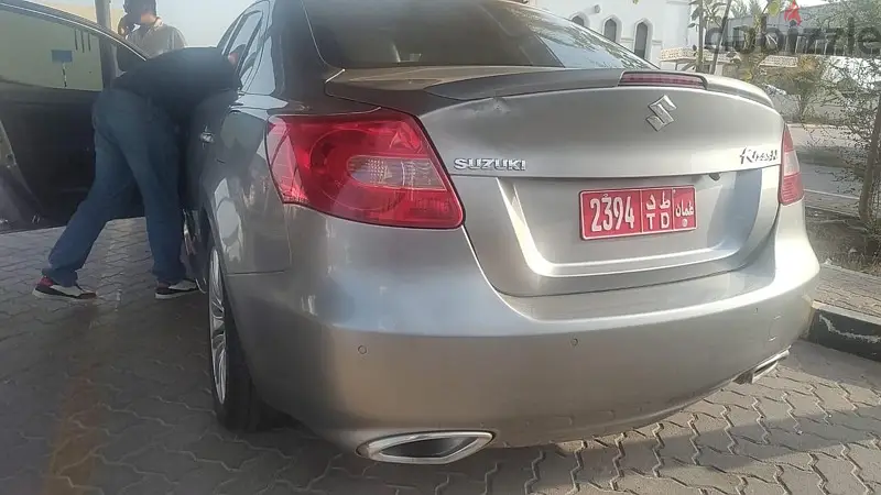 سوزوكي كيزاشي ٢٠١٦65458097615362129