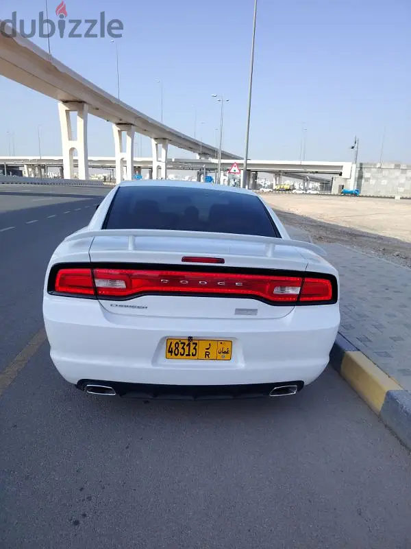 دودج تشارجر 201365577521670273126