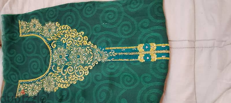 Omani dress 1