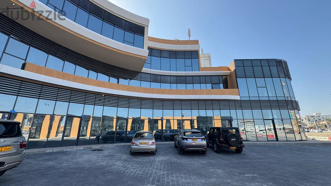Prime Commercial Space in Al Ghubrah,CGRO035 9