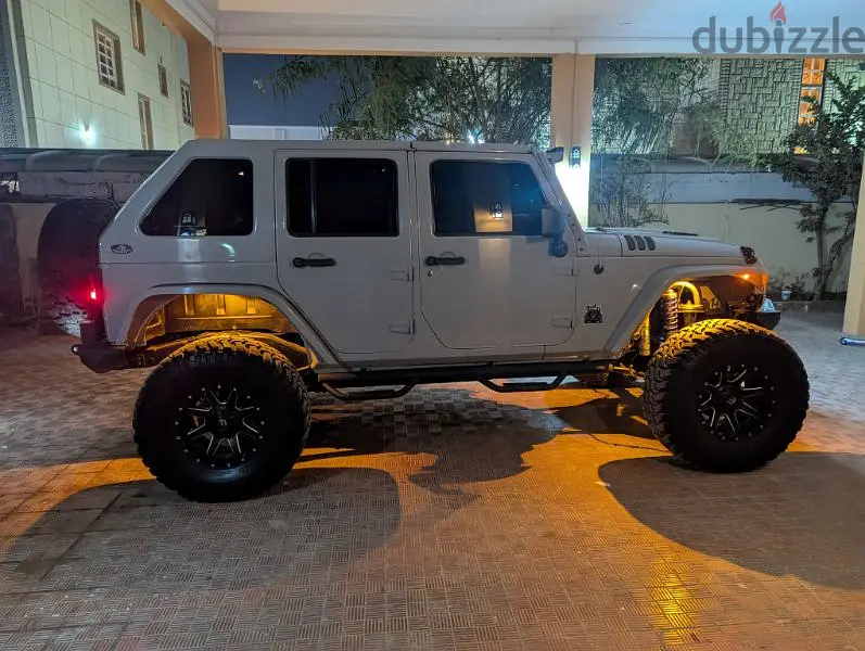 Jeep Wrangler 2014654759601486091210