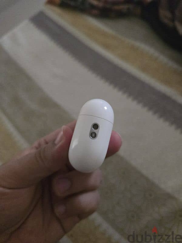 Apple AirPods Pro 2 – Excellent Condition – Personalized Case 3