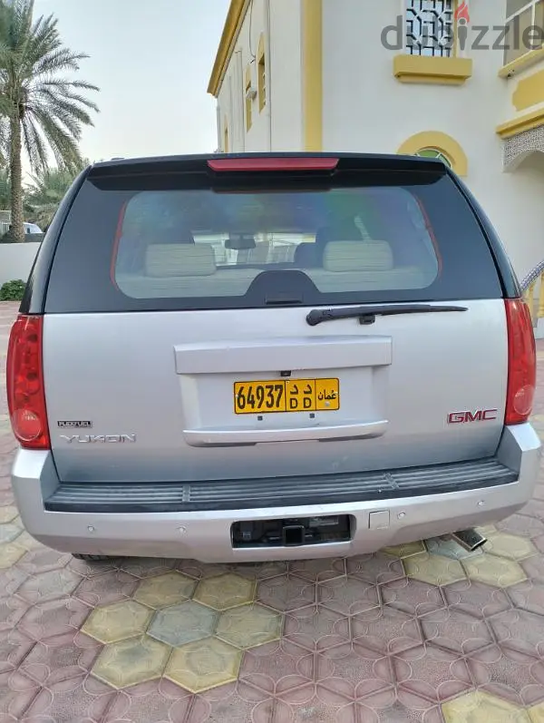 GMC Yukon 201265484520877315121