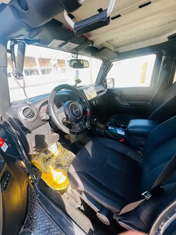 Jeep Wrangler 201765485531186179128