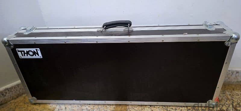 korg Pa700 in Mint condition, rarely used. Reason for Sale(No1 to Use) 1