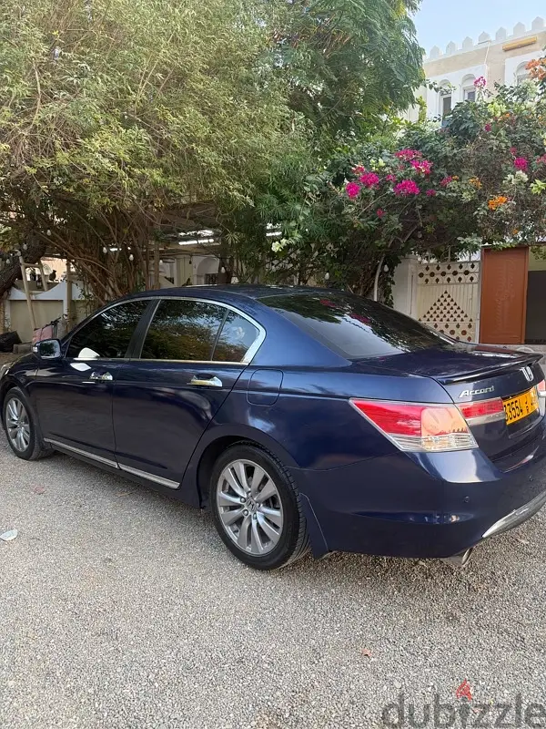 هوندا أكورد 201265498284524162121
