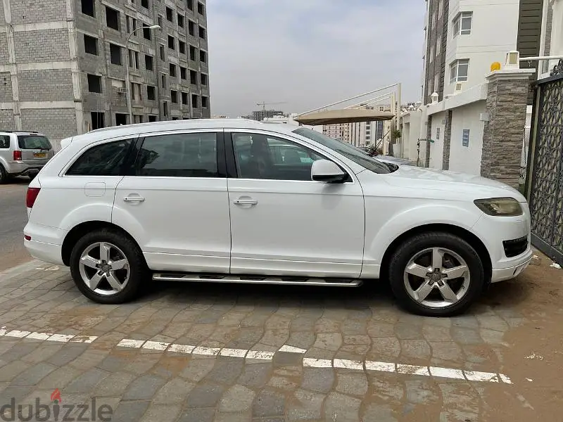 Audi Q7 2011/1265513371709699127