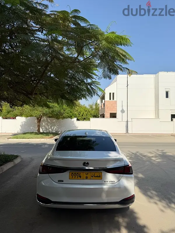 لكزس إي إس 250 202165520762686467126