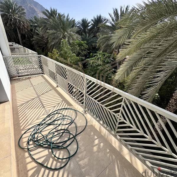 BOWSHAR | BEAUTIFUL 4 BHK VILLA FOR RENT 9