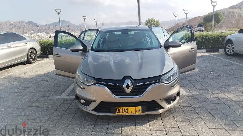 Renault Megane 201865564944478595121