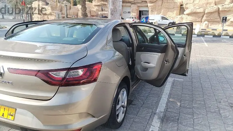 Renault Megane 201865564944478595122
