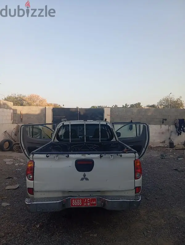 بيك أب ميتسوبيشي 201265564944753667124