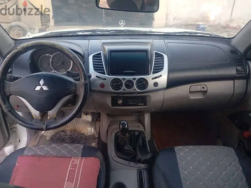 بيك أب ميتسوبيشي 2012655649447536671210