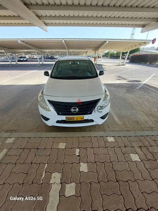 Nissan Sunny 2019