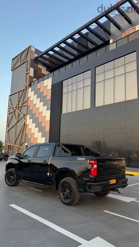 Chevrolet Silverado 202165577522246401123