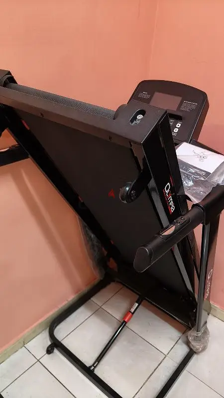Olympia Treadmill 2HP Perfect Condition65603950685825122