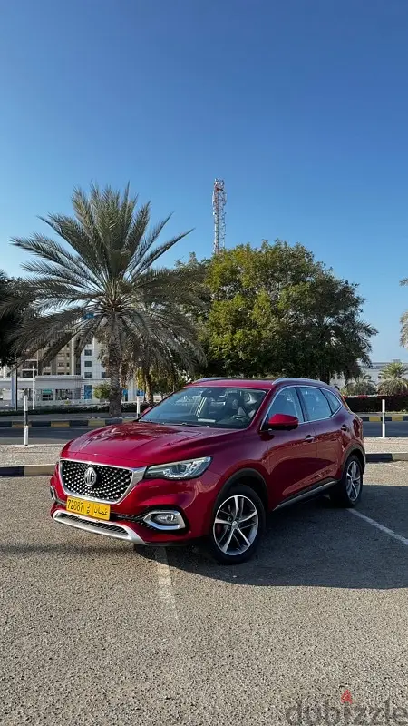 MG HS 2020