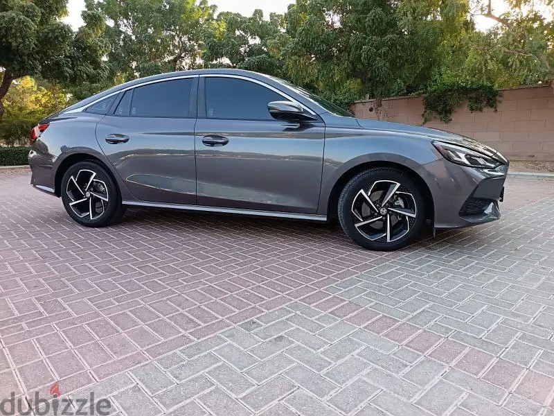 MG GT 202365599490747138124