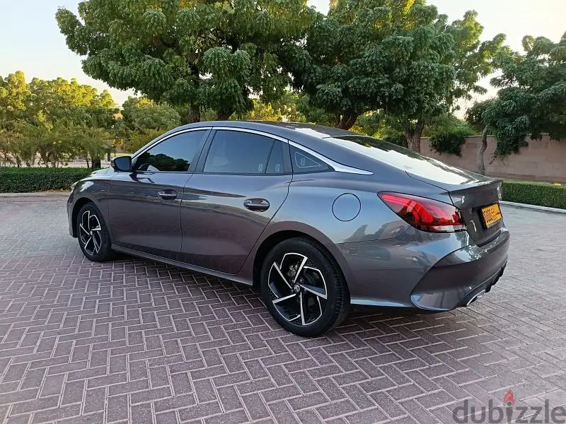 MG GT 202365599490747138126