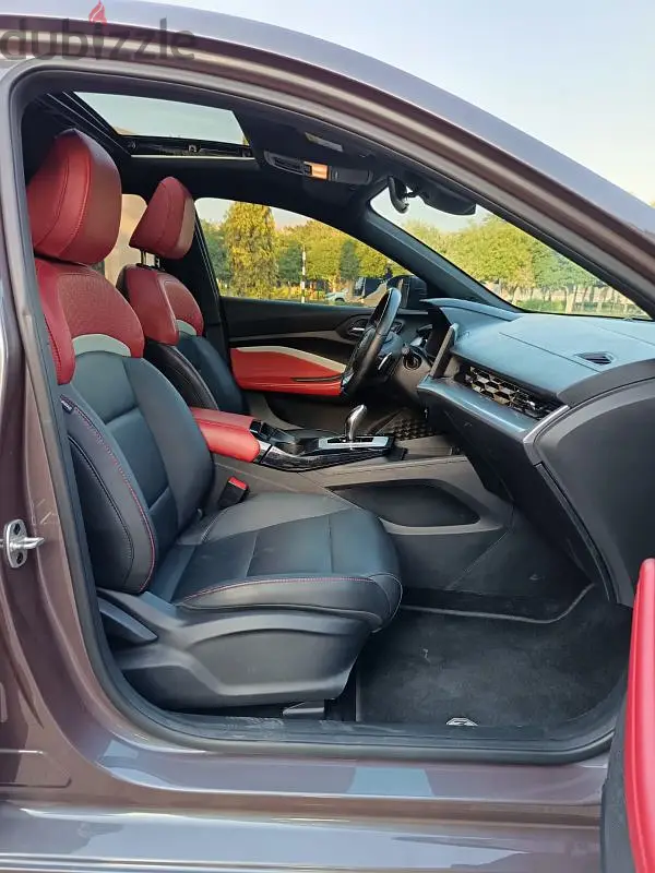 MG GT 2023655994907471381211