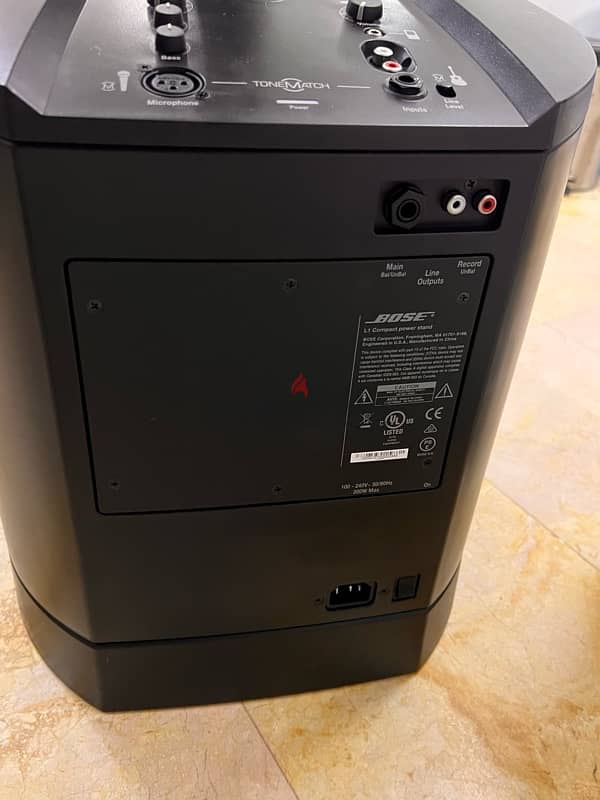 Bose L1 Compact Portable PA System – Excellent Condition 2