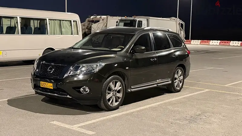 Nissan Pathfinder 2015 GCC first owner
