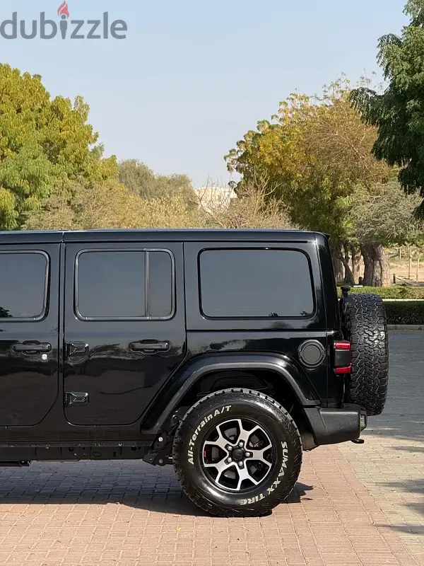 Jeep Renegade 202065596867720962128