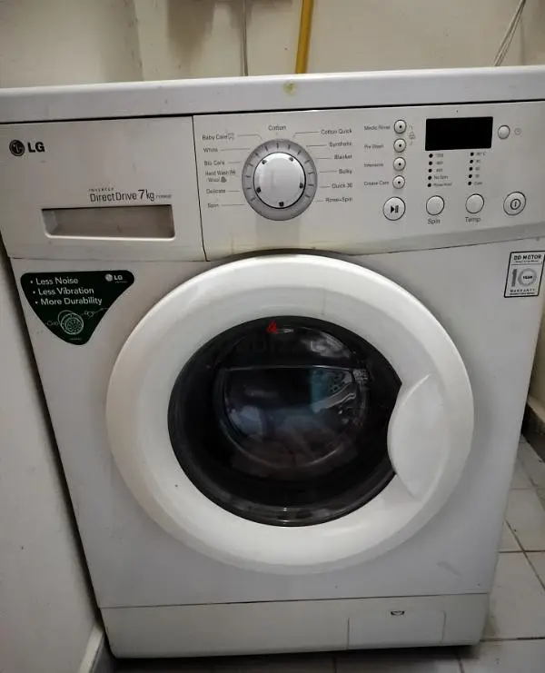 LG Front-Load Washing Machine, 7 kg