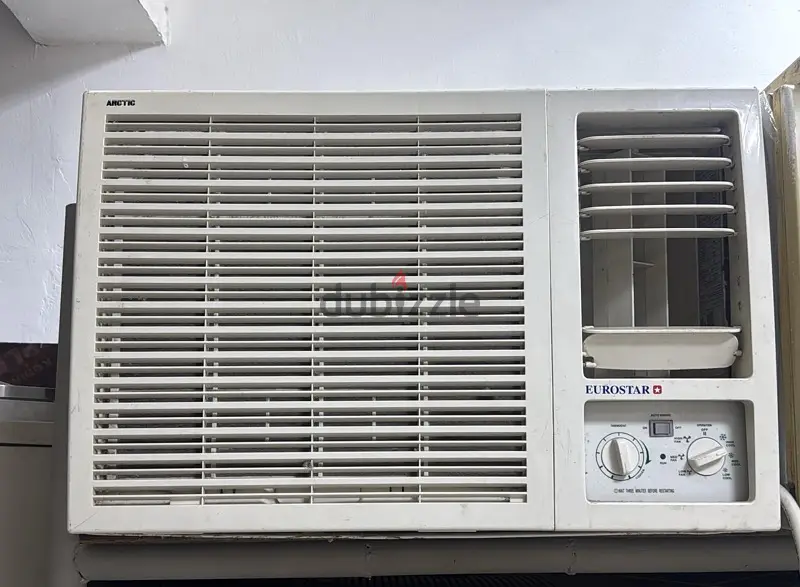 Urgent: Selling My Window AC, 1.5 Tons, Neat and Clean