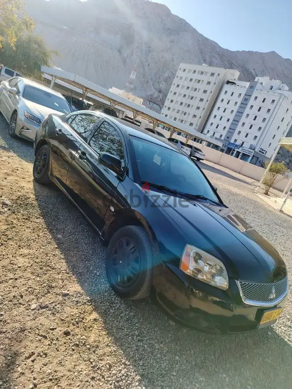 Mitsubishi Galant 2013