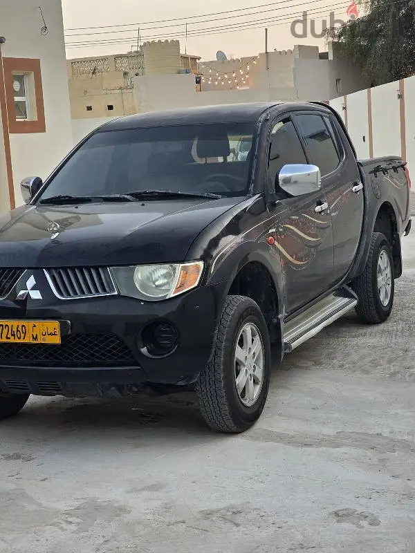 ميتسوبيشي إل 200 2008656195100117781211