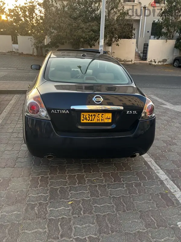نيسان التيما 200965623551584385124