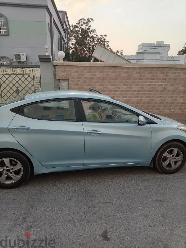 هيونداي إلنترا ٢٠١١656312949771551211